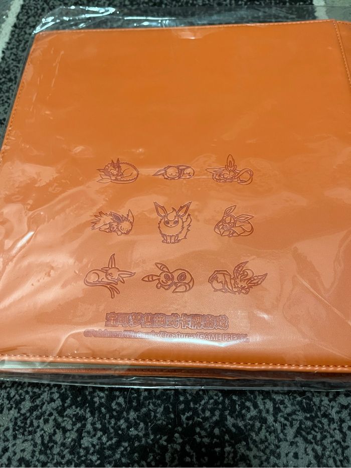 Pokémon binder / classeur Pyroli / Flareon gift box chinese exclusivity - photo numéro 4