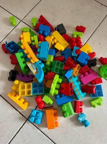 Lot megablocks jeux construction