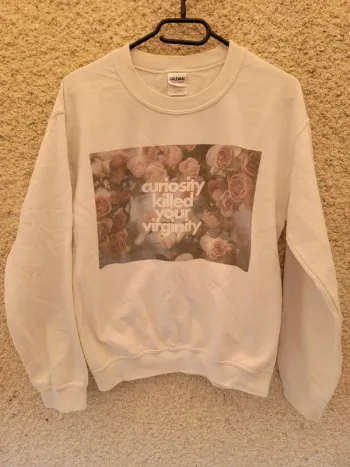 Sweat curiosity killed your virginity vintage imprimé à motif