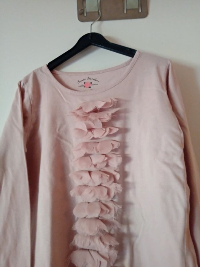 Jolie blouse longues manches rose. 9 ans - photo numéro 2
