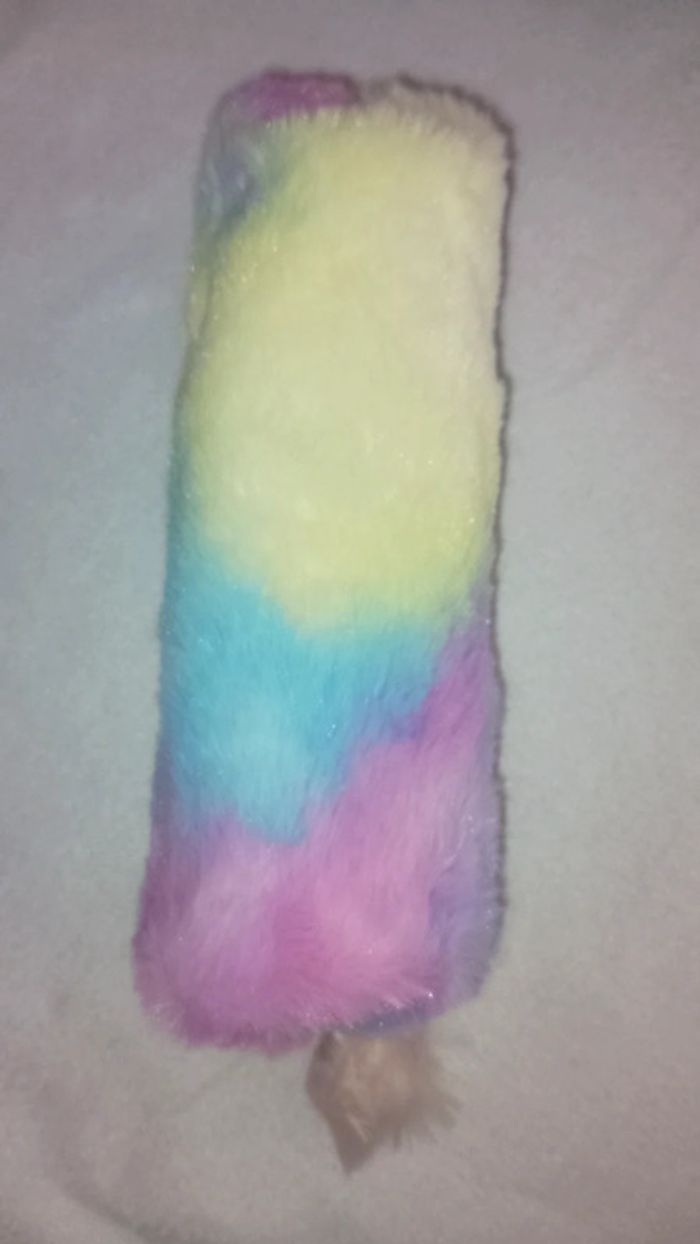 Trousse douce rainbow pompon rose - photo numéro 4