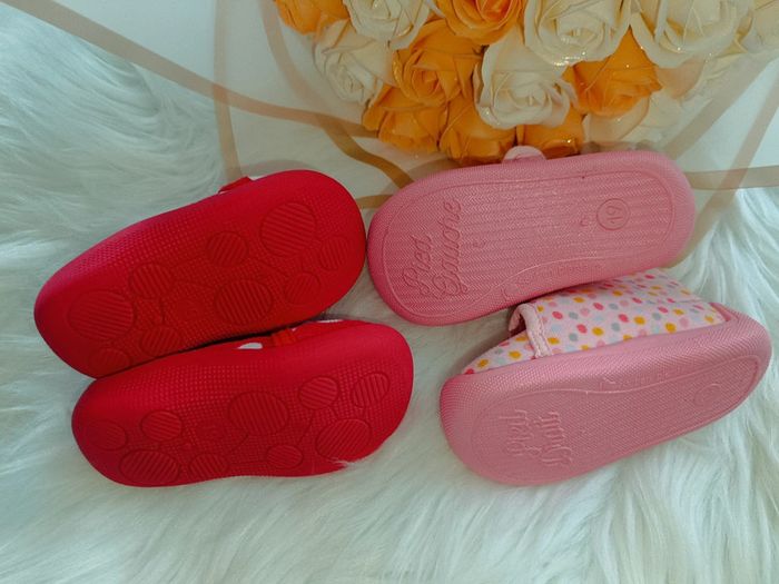 Lot chausson bébé fille taille 19 - photo numéro 4