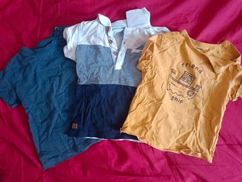 Lot 3 t-shirts 18mois