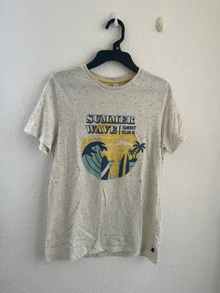 T-shirt OkaĂŻdi đź’«Taille 14 ans