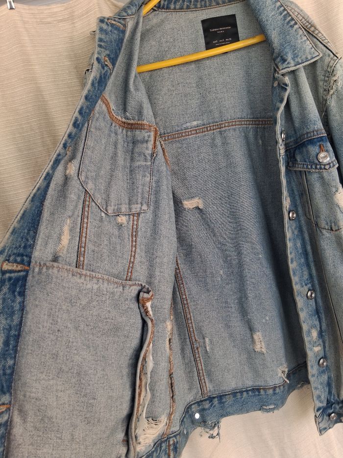Veste en jean ZARA. - photo numéro 2