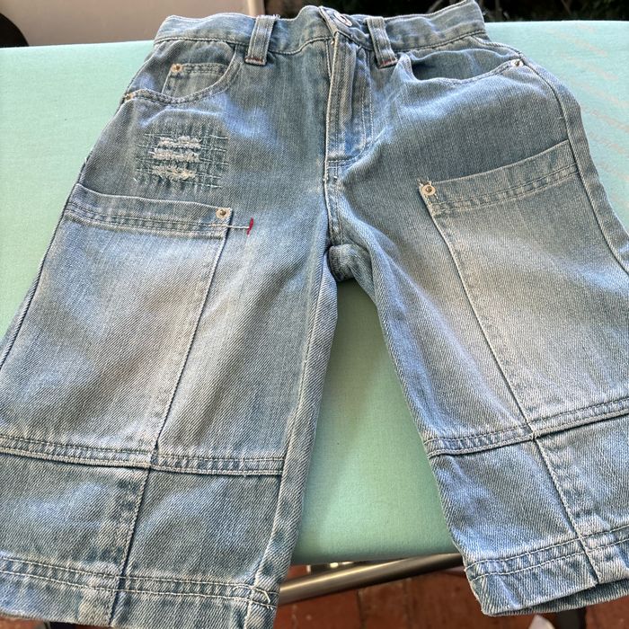 Vends lot de trois shorts taille 4 ans adidas et autre en très bon état - photo numéro 5
