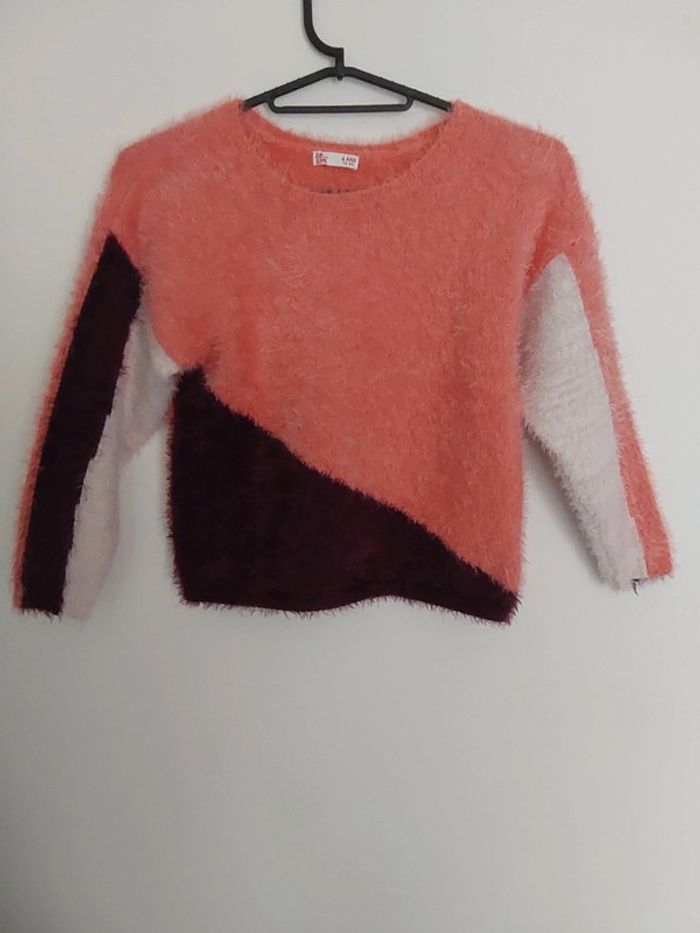 Pull dpam fille 6 ans