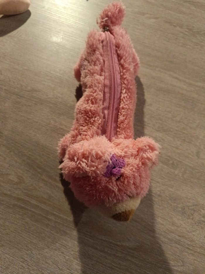 Peluche plumier