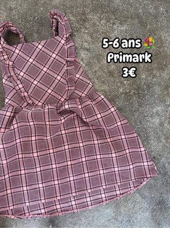 Robe 💐 5-6 ans 💐 Primark