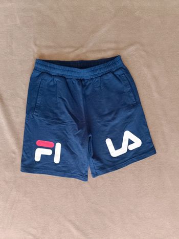 Shorts FILA taille 11 ans