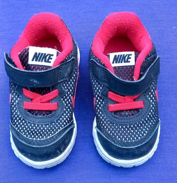 Baskets Nike - scratch- noir et rouge - Pointure : 21