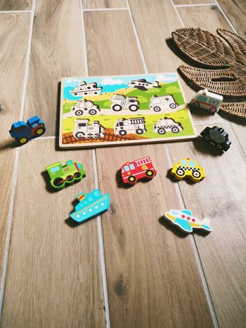 🧩Jeu de motricité -Puzzle d'Encastrement en bois - Thème Véhicules 