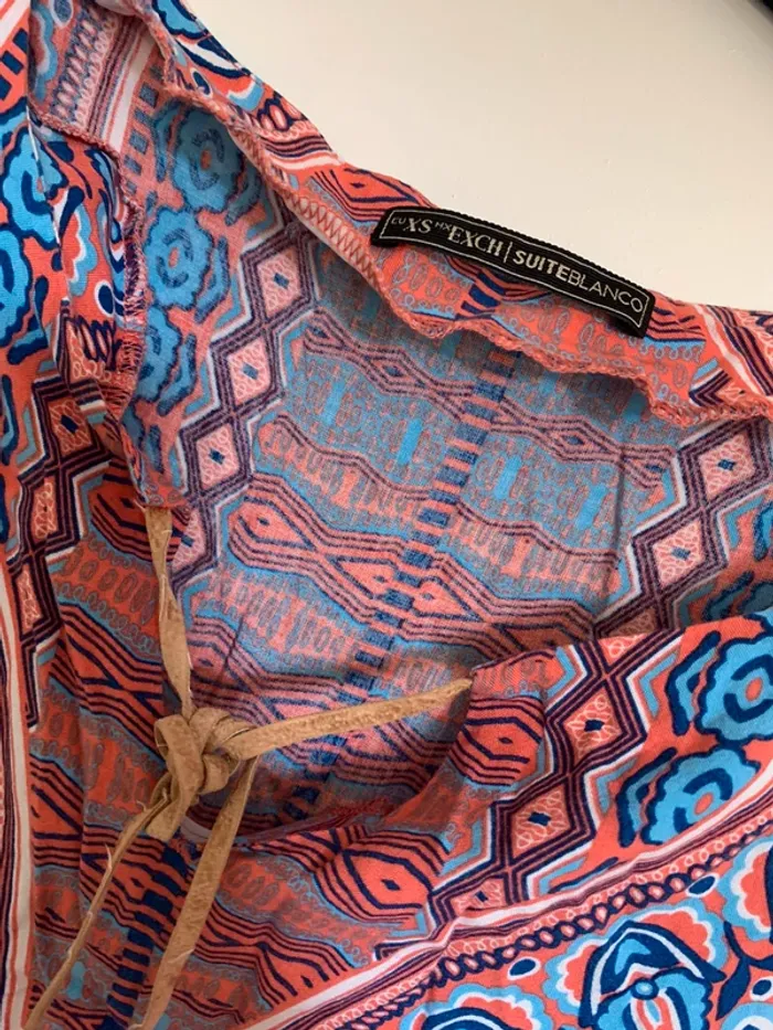 Haut à motifs taille XS marque suite blanco - photo numéro 2