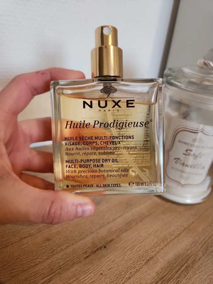 🌺Huile prodigieuse aux 7 huiles précieuses Nuxe🌺 - photo numéro 3