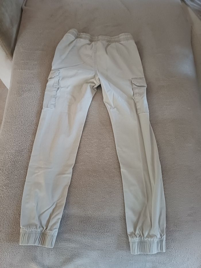 Lot pantalons - photo numéro 2