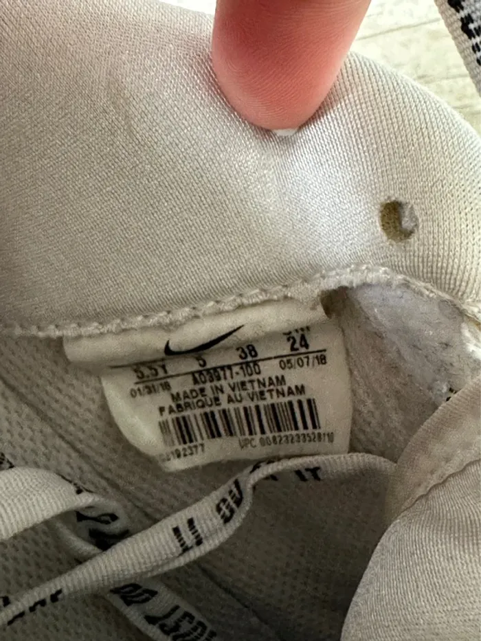 Nike air force 1 se just do it 38 Blanche - photo numéro 15