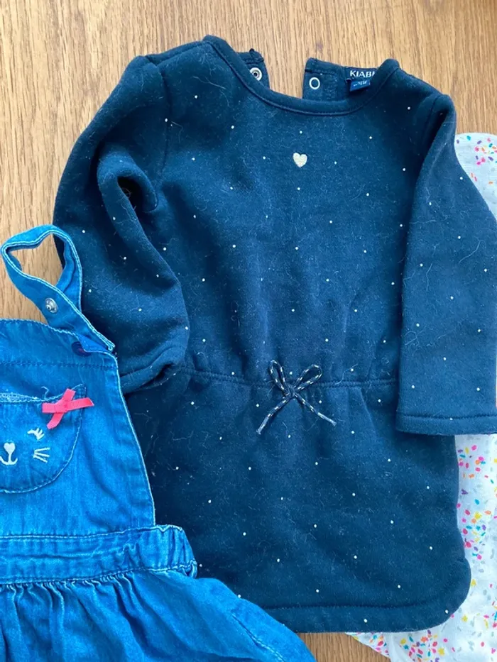 3 robes 9 mois - photo numéro 3