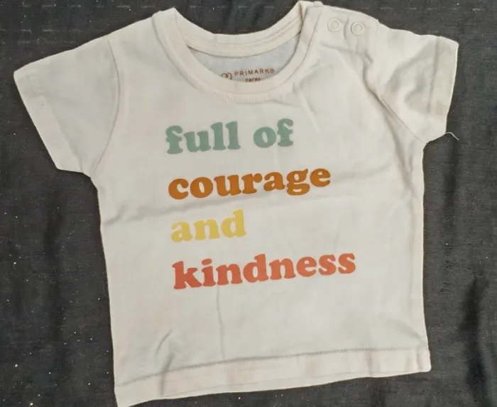 T-shirt bébé Fille Primark – Crème – 3-6 mois (62 cm)