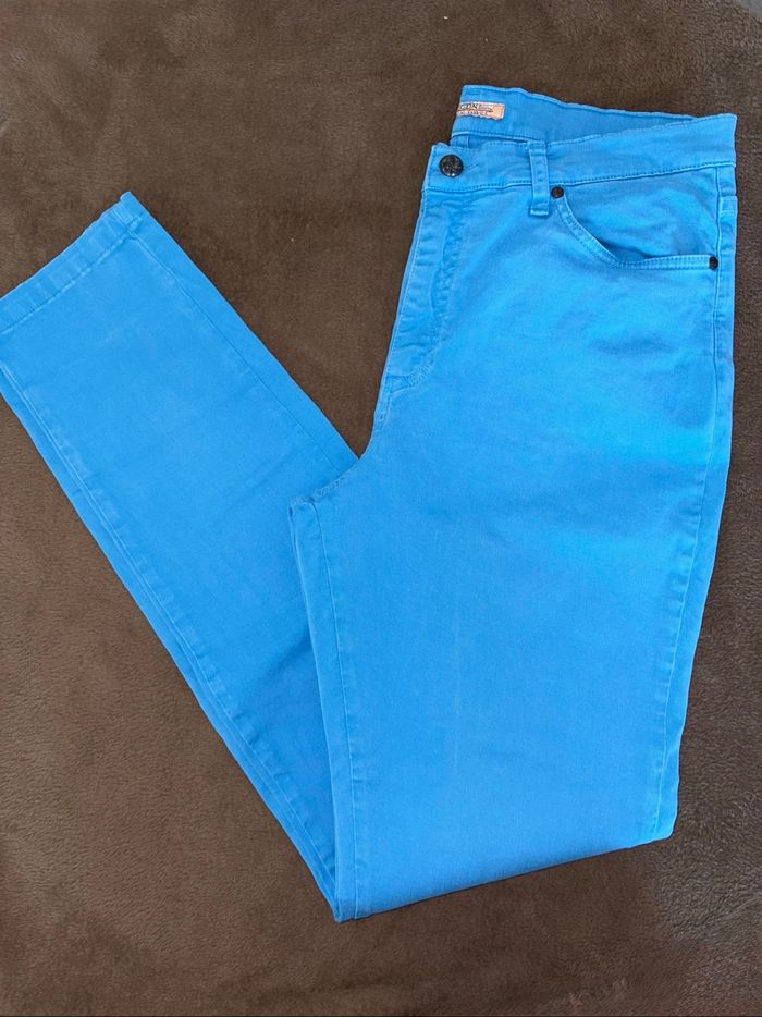 Jean bleu femme taille 44 LCDN en très bon état - photo numéro 2
