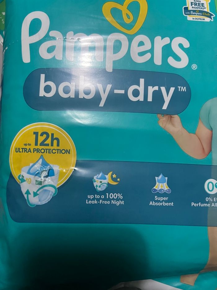 Pampers Baby Dry T. 7