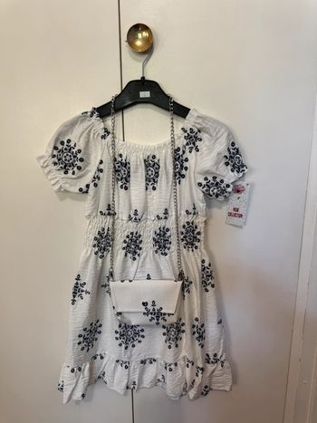 Robe blanche pour filles