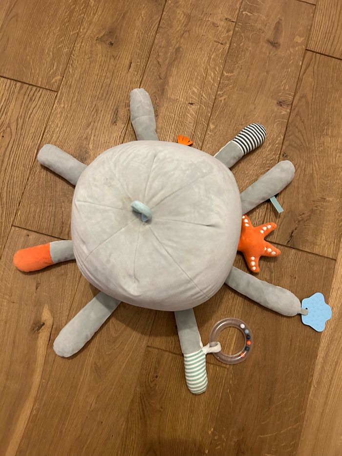 Pieuvre peluche d’activités - photo numéro 2