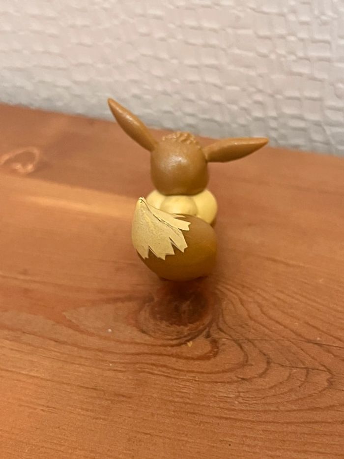 Figurine evoli - photo numéro 4