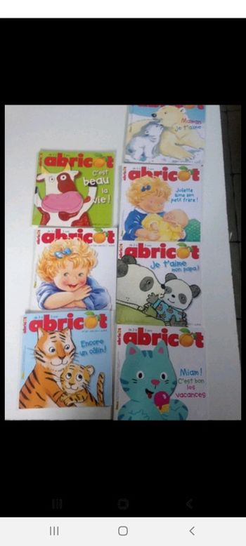 Livre Abricot 2011 🌞 magazines