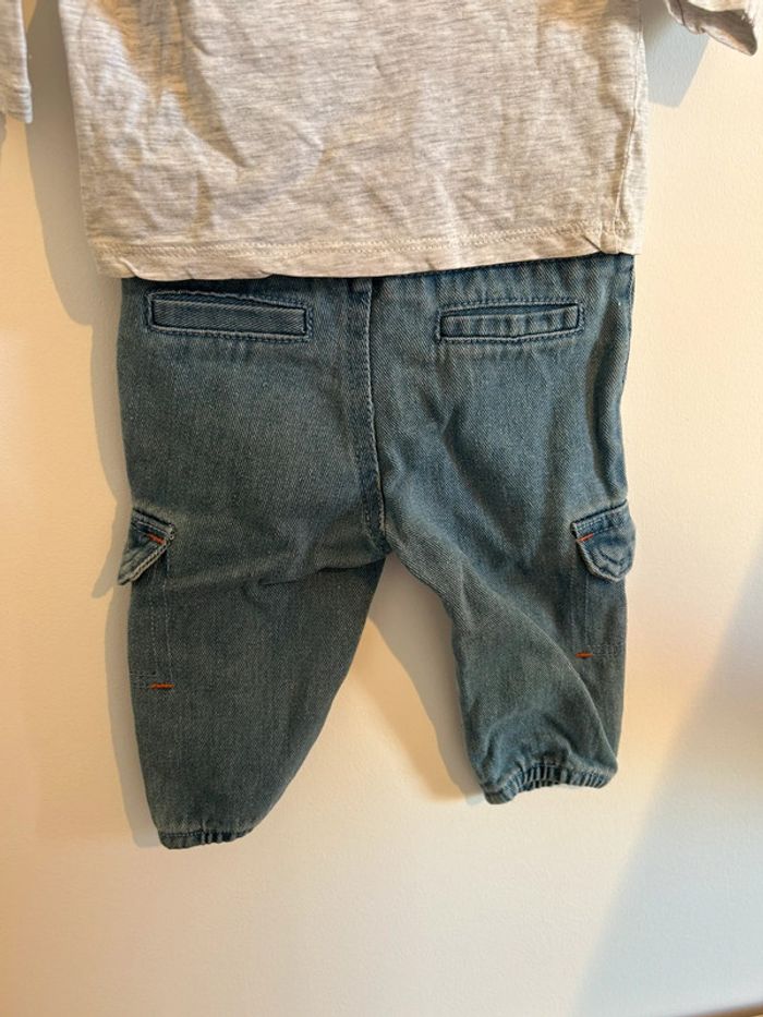 Ensemble bébé 6 mois - T-shirt gris et pantalon jean “Roarrr” - photo numéro 6