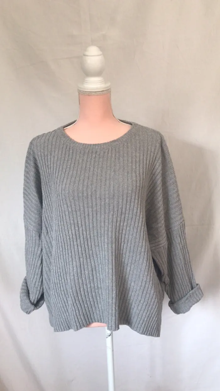 Pull gris