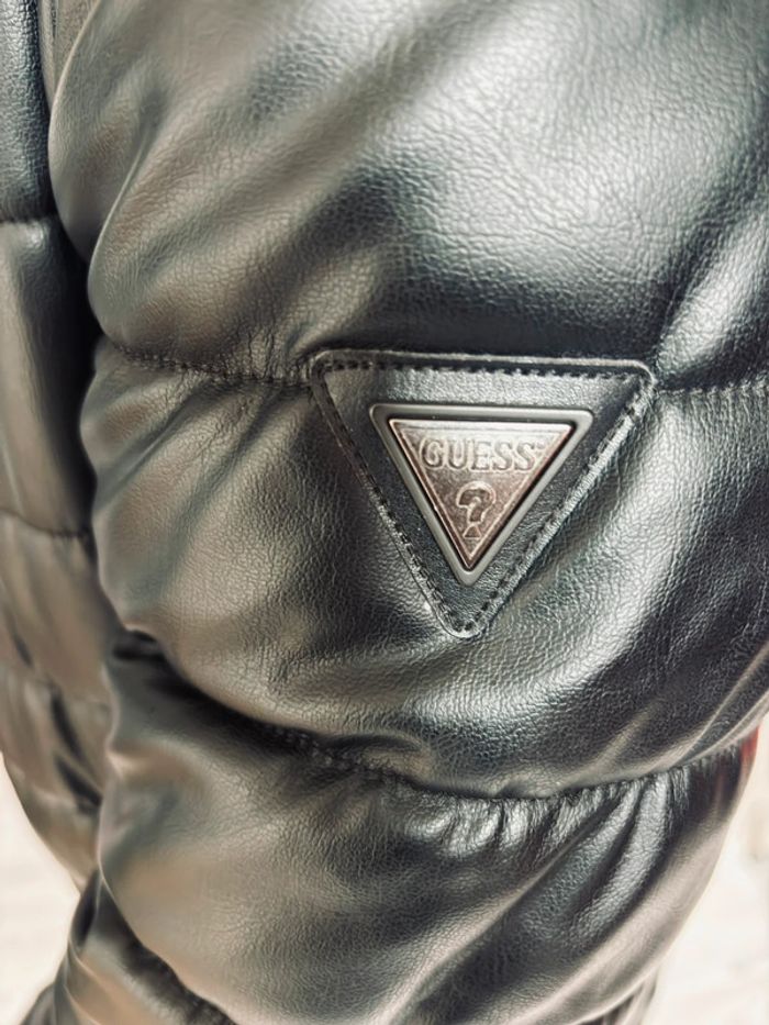 Doudoune homme en similicuir GUESS 🖤 Taille M - photo numéro 5