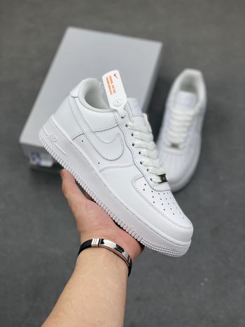 Nike Air Force 1 Low '07 White  taille ：42