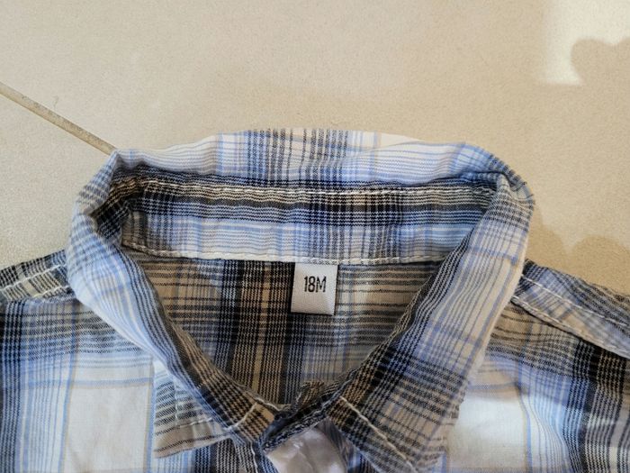 Lot de 3 chemises taille 18 moi - photo numéro 7