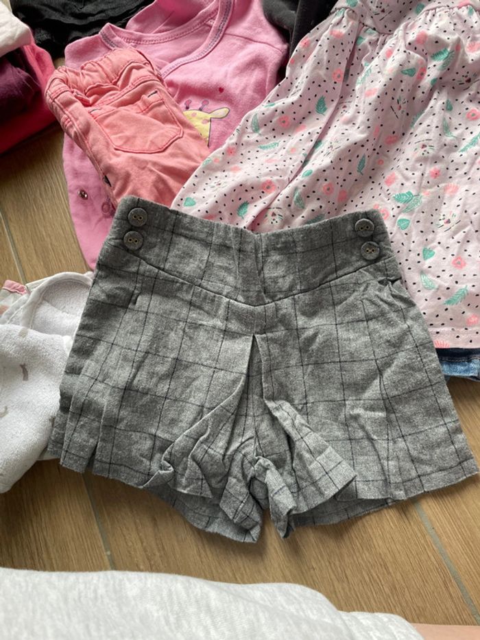 Lot vêtement 6 mois filles X 29 pièces - photo numéro 9