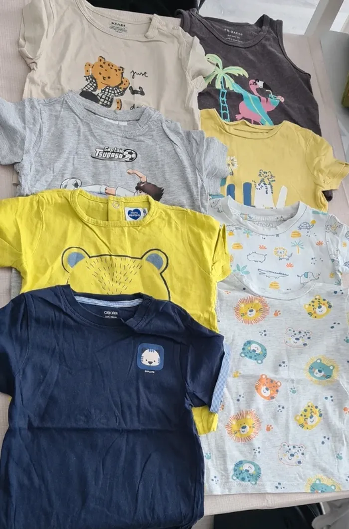 Lot tshirts enfant taille 2 ans (33 articles) - photo numéro 5