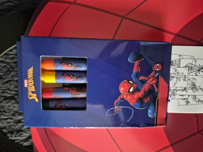 tete coloriage spiderman - photo numéro 2