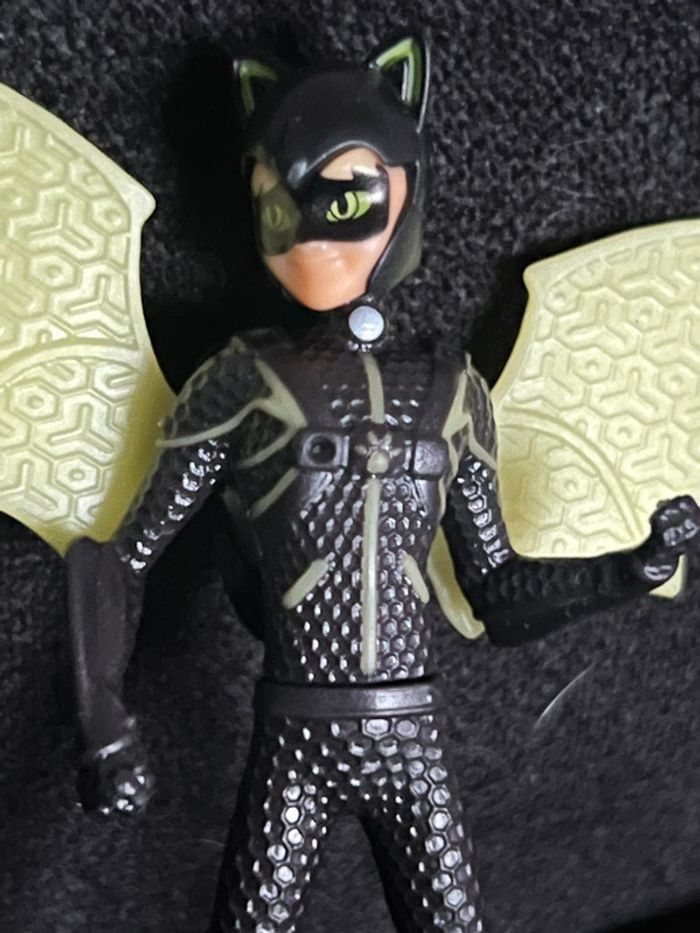 Miraculous : chat noir - photo numéro 2