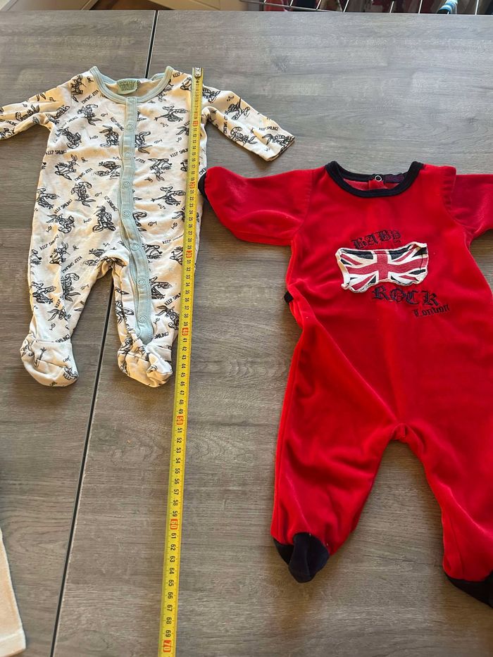 Lot de vetements garçon - photo numéro 2