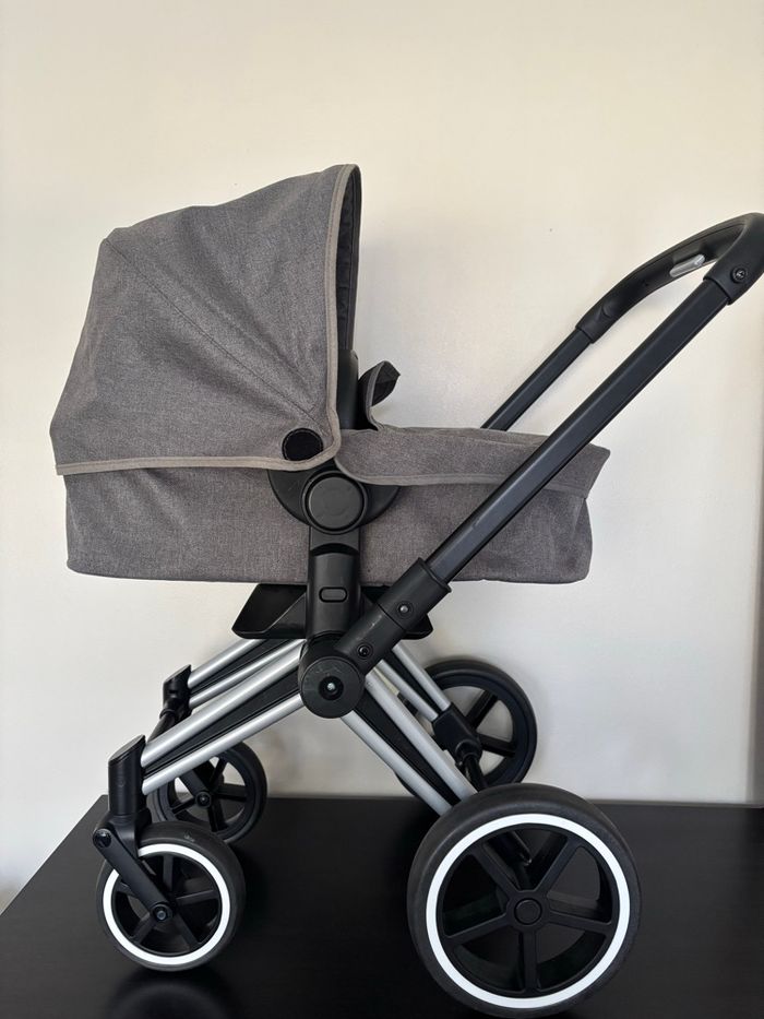 Poussette poupon Cybex corolle - photo numéro 2