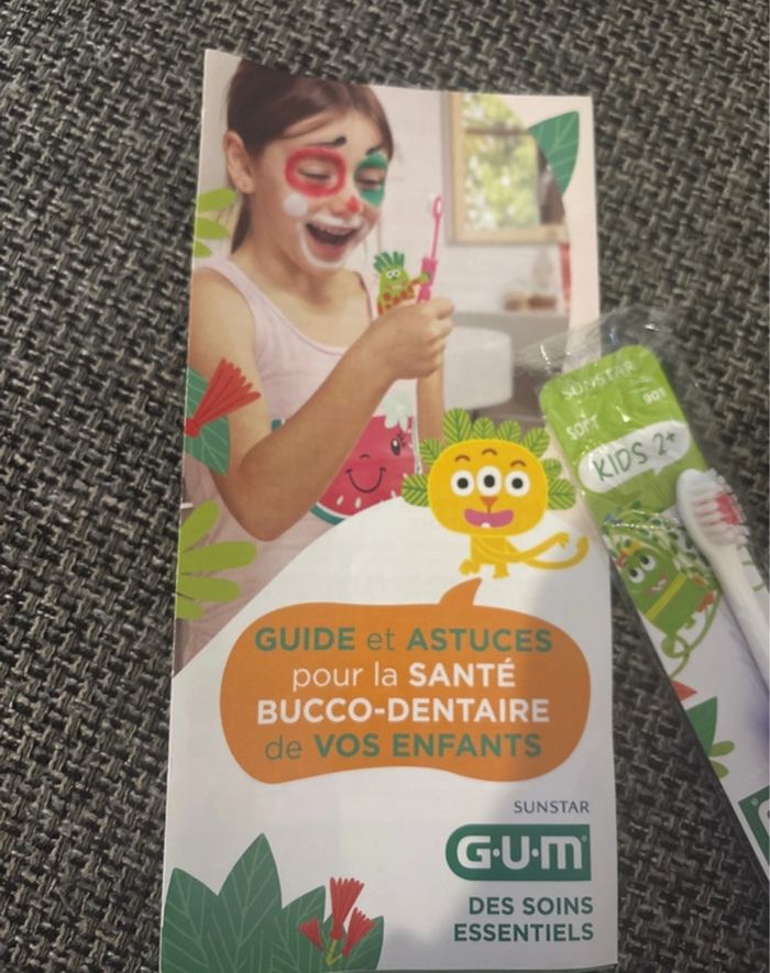 Trousse dentaire enfants brosse à dent dentifrice - photo numéro 4