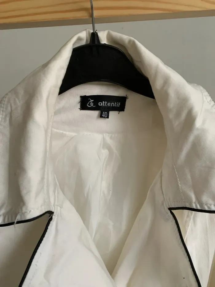 Trench blanc - photo numéro 2