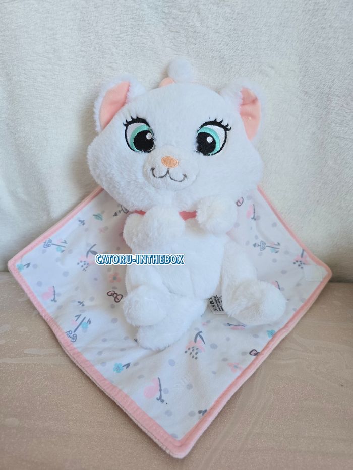 Doudou peluche avec couverture / Comforter Disney Aristochats Marie Aristocats