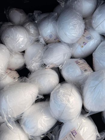 Lot œufs polystyrène 