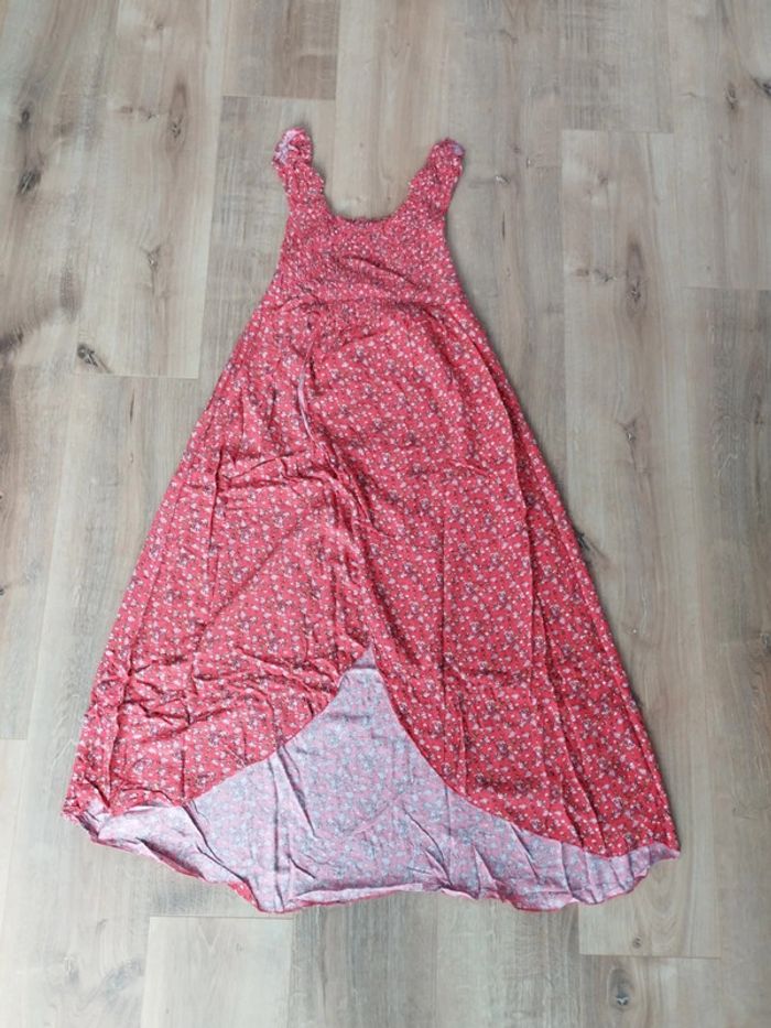 Robe rouge fleurie 40