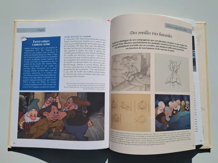 Livre Simplet dans Blanche-Neige de Walt Disney - Tome 29