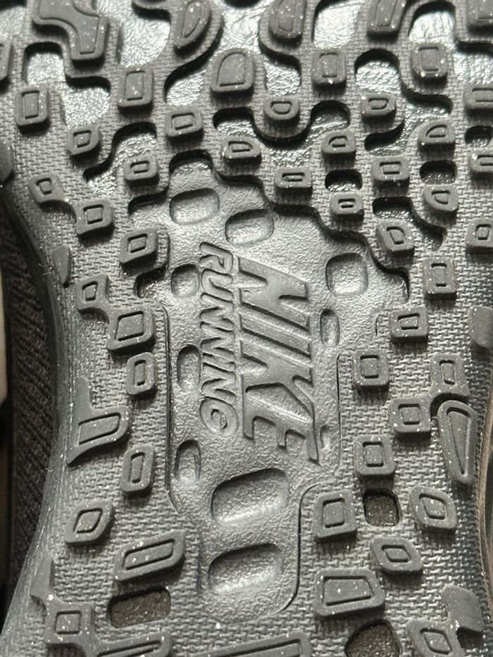 Nike running noir - photo numéro 9