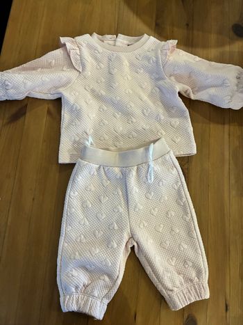 Lot vêtements bebe fille