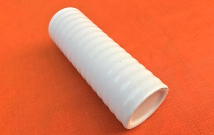 Vase " Groove " Céramique blanche émaillée - photo numéro 4