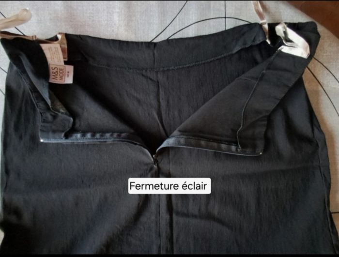 Jupe longue noire NEUVE taille 44 - photo numéro 5