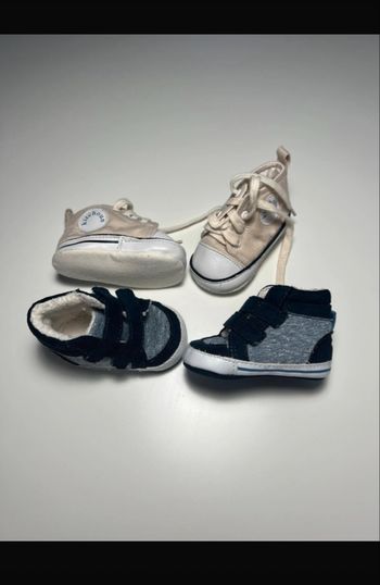 👶 Lot de 2 paires de chaussons / baskets bébé garçon